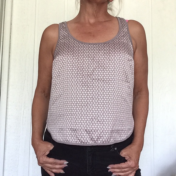 VICTORIAS SECRET SILKY SLEEP TANK MEDIUM - Picture 4 of 9